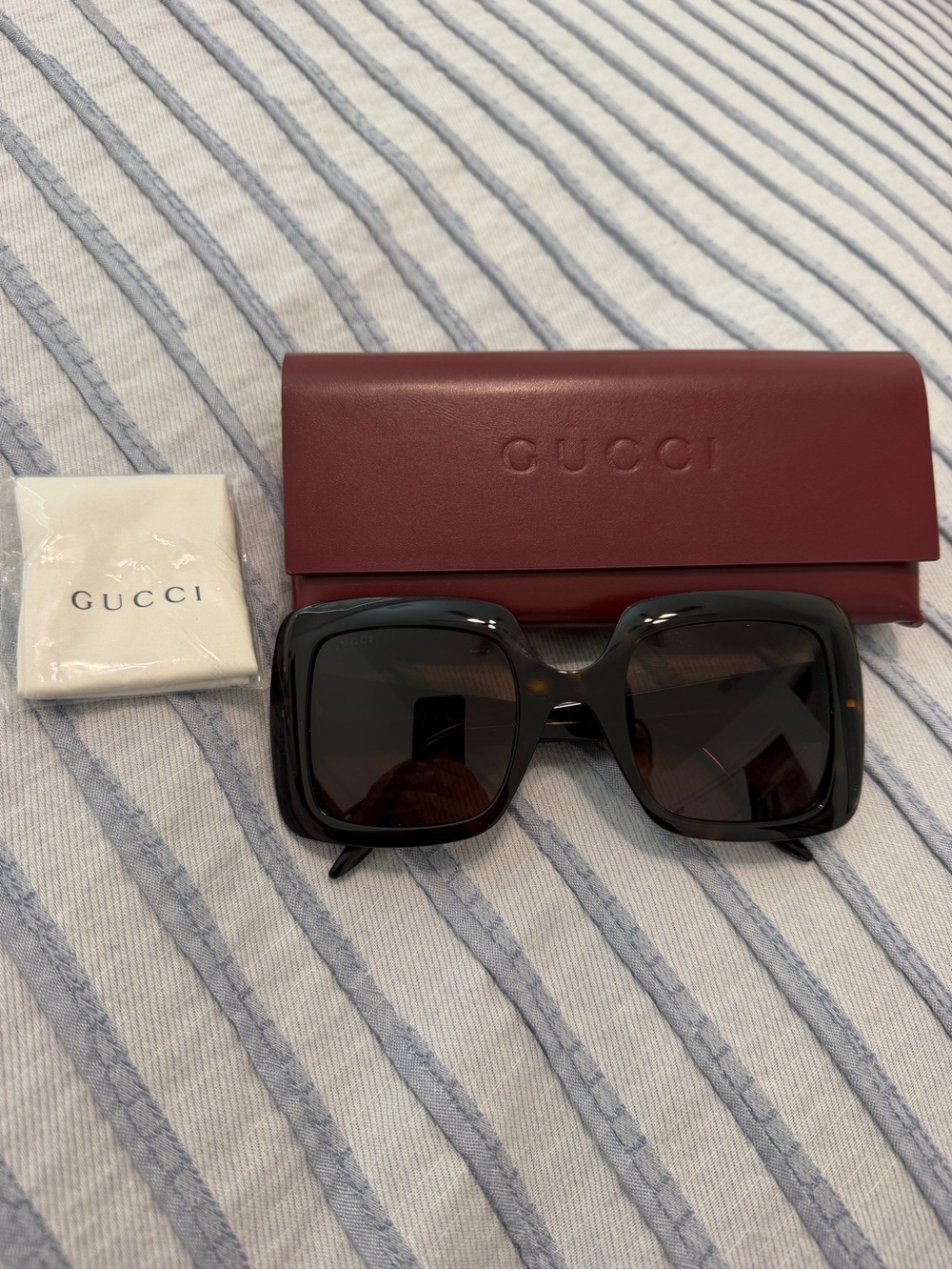 New! Gucci 54mm Black/Brown Tortoise Oversized Square Sunglasses Gold Logo GG089